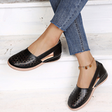 Lena – Orthopedic Cutout Slippers