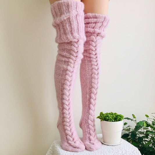 Knee High Socks – Warm Winter, Comfort & Stay-Up Fit