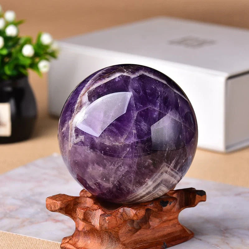Enhanced Product Title: "Polierte Natürliche Amethyst-Kugel – Dekorative Edelsteinkugel für Home & Wellness" 

This title includes relevant keywords while maintaining clarity and appeal for potential buyers.