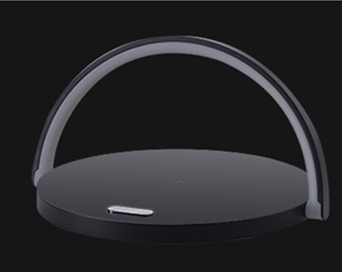Enhanced Product Title: "Moderne LED-Nachttischlampe mit kabellosem Ladegerät – Stilvolle Tischlampe für Schlafzimmer & Nachttischbeleuchtung" 

This title includes relevant keywords while providing a clear description of the product's features and intend