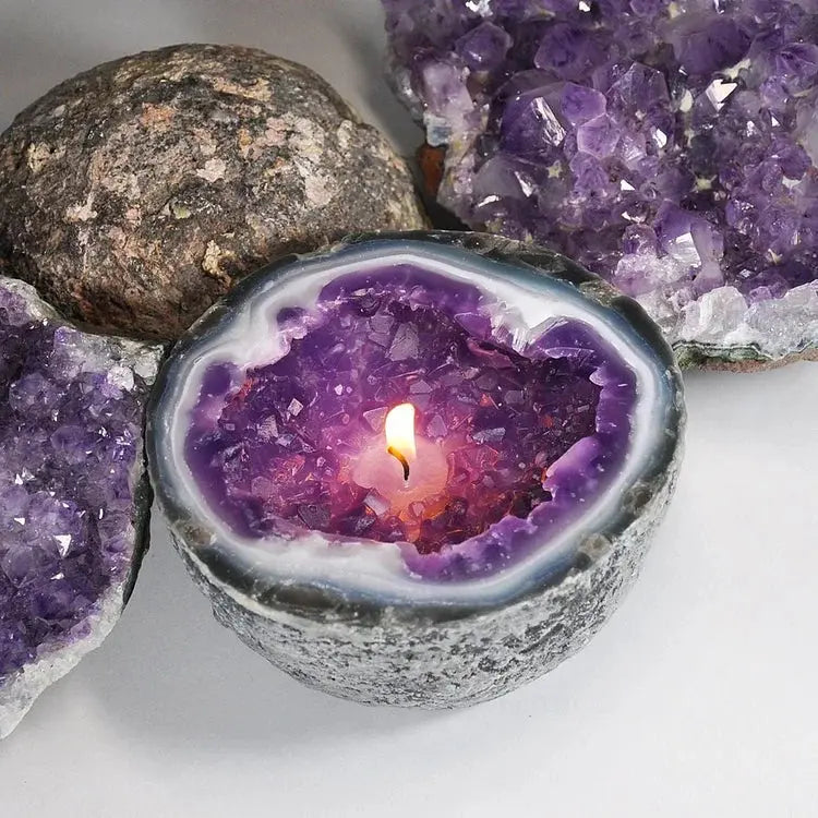 Crystal Healing Candle – Handcrafted Resin, Long-Lasting Glow & 6×6cm
