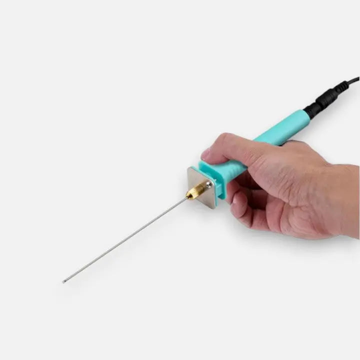 Enhanced Product Title: "Heißdraht-Schneider für präzise Schneidarbeiten – Ideal für Styropor, Schaumstoff und Modellbau" 

This title includes relevant keywords that potential customers might search for, while also providing more context about the produc