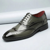 Optimized Product Title: "Herren Wingtip Brogue Schnürschuhe - Noel | Elegante Lederschuhe für formelle Anlässe | Komfortable Passform" 

This title includes relevant keywords for better visibility and highlights key features to attract potential buyers.