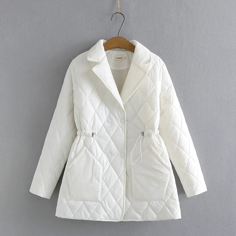 Plus Size Padded Jacket with Autumn Leaves Pattern – Stylish & Cozy Outerwear
