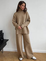 Enhanced Product Title: "Liora Strickset mit Rollkragen - Hochwertiges Strick-Set für Damen, Bequem und Stilvoll für jede Jahreszeit" 

This title includes relevant keywords and provides additional details that can attract more potential buyers.
