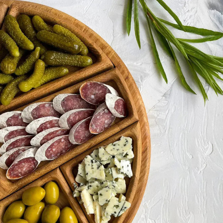 Enhanced Product Title: "Holz-Serviertablett – Elegantes Tablett für Entspannte Genussmomente | Ideal für Frühstück, Snacks und Getränke" 

This title includes relevant keywords and highlights the product's versatility and elegance, making it more appeali
