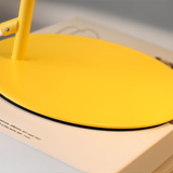 Enhanced Product Title: "Bunte Macaron Tischlampe – Stilvolle LED Nachttischlampe für Kinderzimmer & Wohnzimmer" 

This title includes keywords that potential buyers might search for, such as "bunte," "LED," "Nachttischlampe," and specifies the intended u