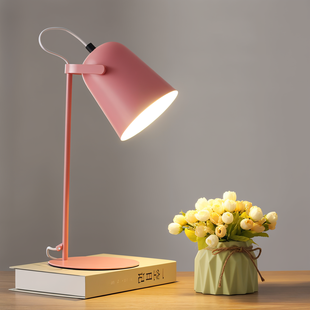 Enhanced Product Title: "Bunte Macaron Tischlampe – Stilvolle LED Nachttischlampe für Kinderzimmer & Wohnzimmer" 

This title includes keywords that potential buyers might search for, such as "bunte," "LED," "Nachttischlampe," and specifies the intended u