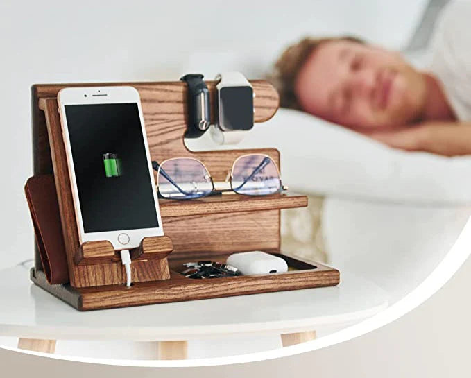 Optimized Product Title: "Holz-Schreibtischorganizer mit Handyständer – Eleganter Schreibtisch-Organizer für optimale Ordnung und Übersicht" 

This title includes relevant keywords while enhancing clarity and appeal for potential buyers.