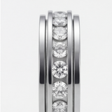 Enhanced Product Title: "Zirkonia-Drehring mit Rotierendem Band - Eleganter Schmuckring mit Funkelnden Zirkonia-Steinen für Damen" 

This title includes relevant keywords while providing more detail about the product, which can help improve visibility and
