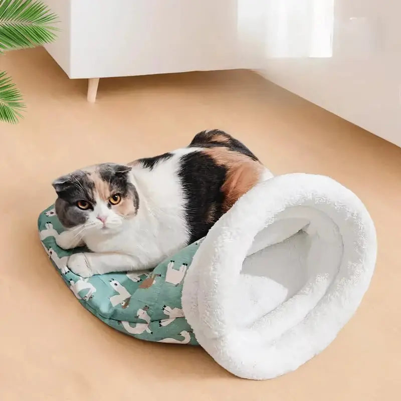 Optimized Product Title: "Katzenbett - Kuscheliges Katzenbett für Wärme und Geborgenheit | Bequem und Sicher für Ihre Katze" 

This title includes relevant keywords while highlighting the product's benefits and features, making it more appealing for Googl