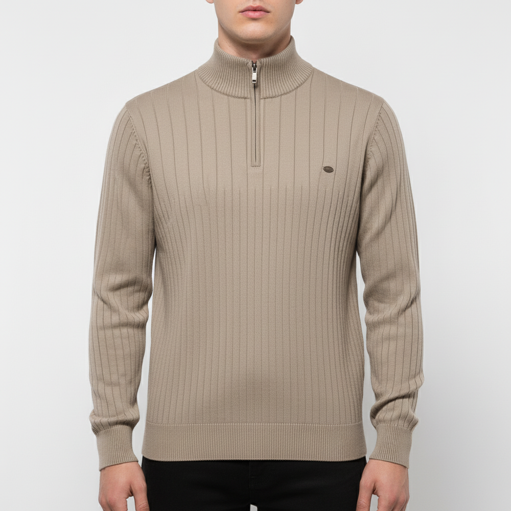 Classic Zip-Up Sweater - Finn
