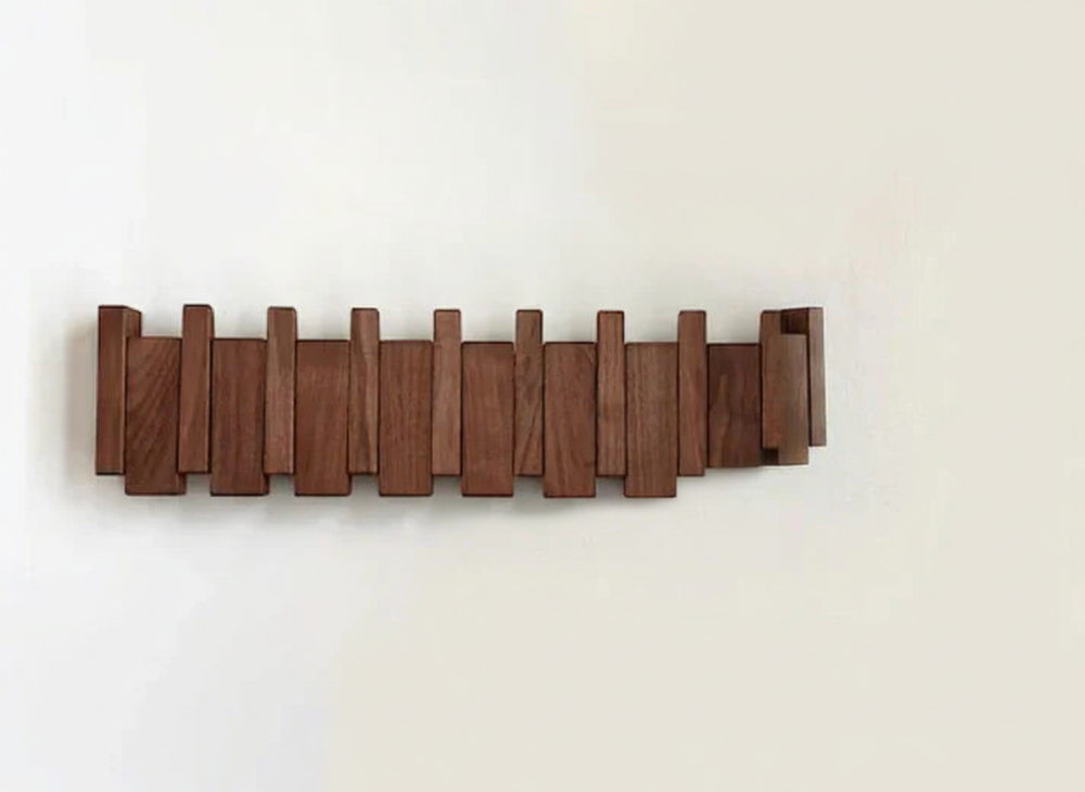HarmonyHook – Artistic Wooden Wall Hook