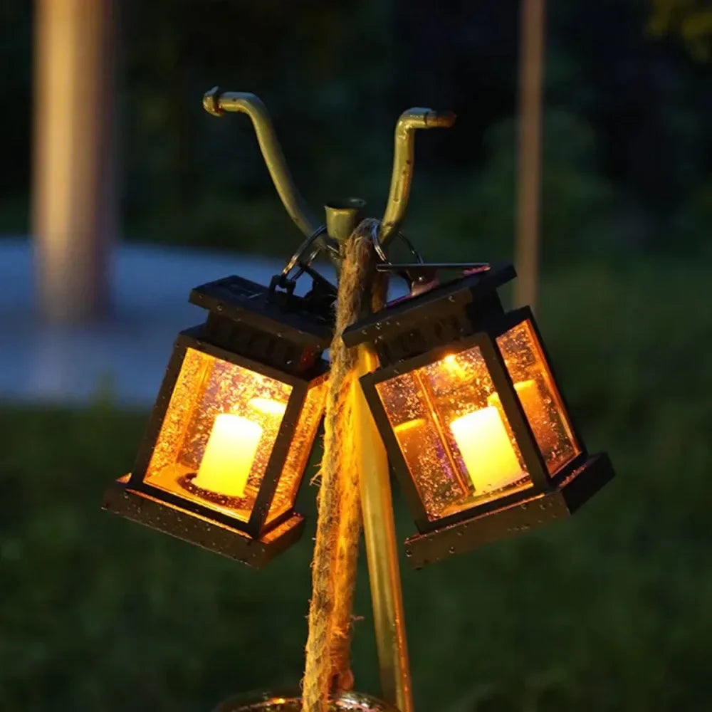 Solar Candle Lantern – Flickering LED, Waterproof & Warm White