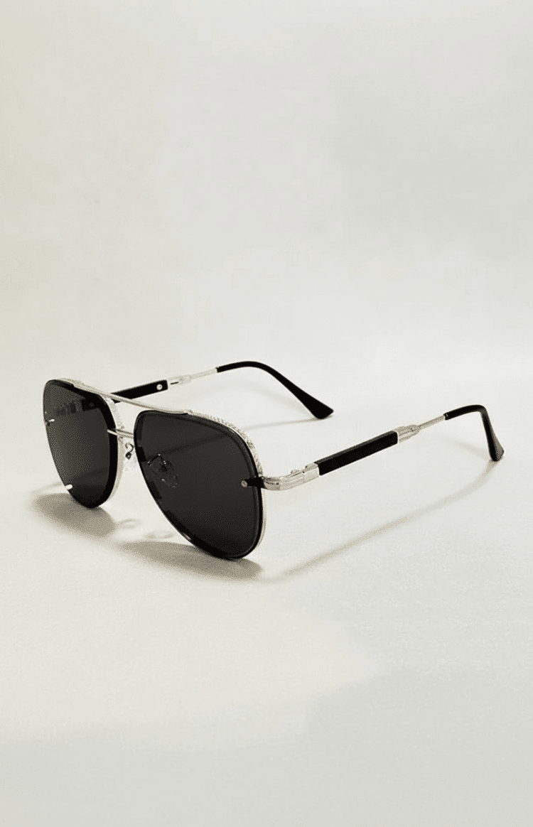 Aviator Sunglasses – UV400 Protection, Anti-Reflective Lenses & Lightweight Frame