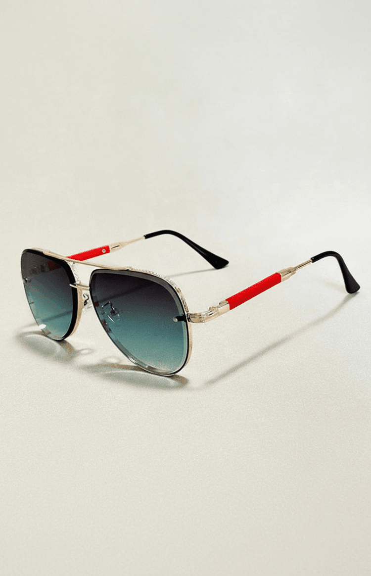 Aviator Sunglasses – UV400 Protection, Anti-Reflective Lenses & Lightweight Frame