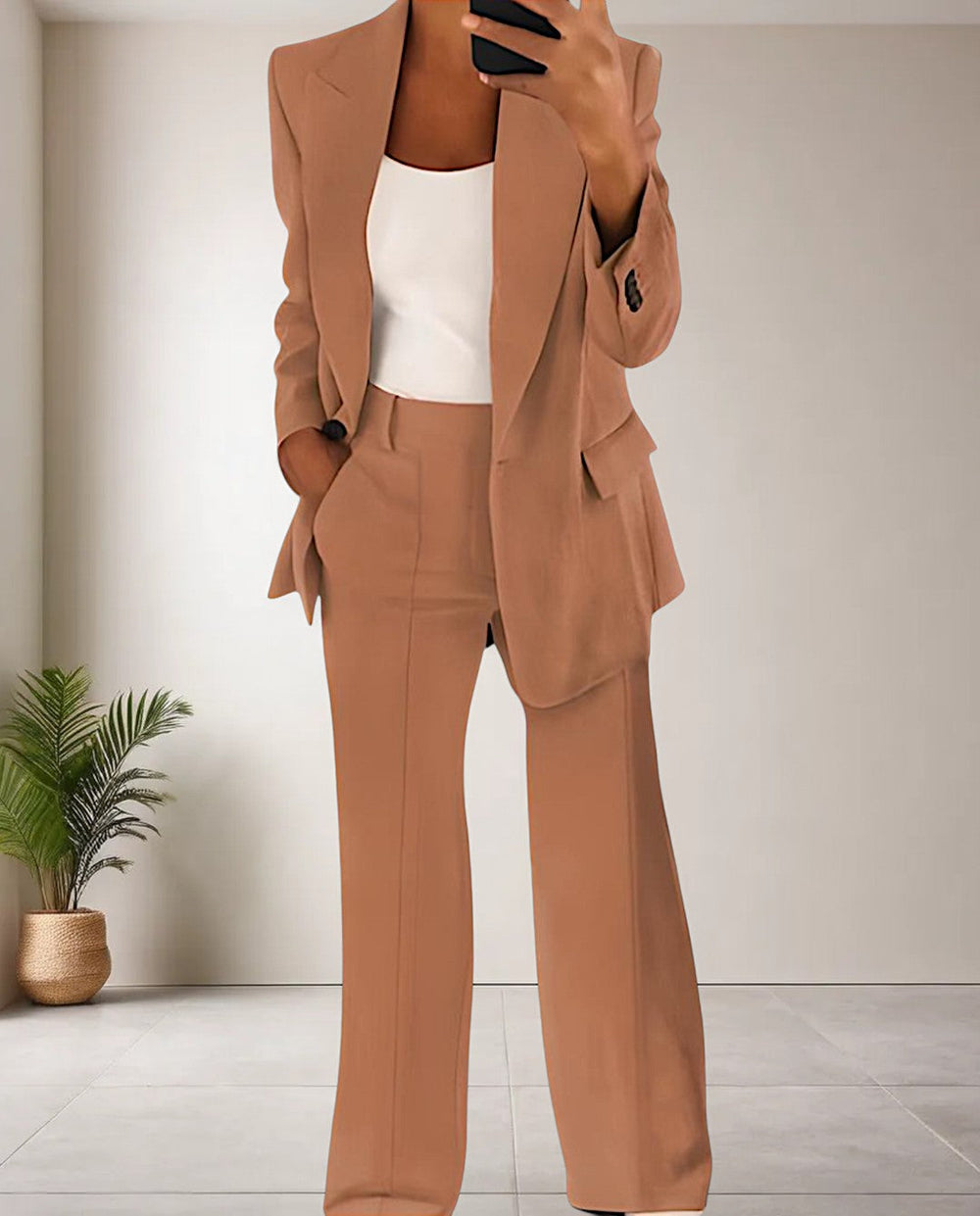 Isabella – Trendy Women's Pantsuit