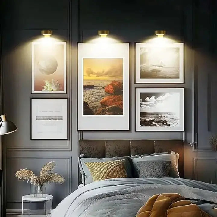 Optimized Product Title:  
"Magnetische LED-Bilderleuchte – Kabellose, dimmbare Wandbeleuchtung mit einfacher Montage ohne Werkzeug"  

This title includes relevant keywords and phrases that enhance visibility and appeal to potential buyers while maintain