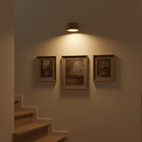 Optimized Product Title: **Wiederaufladbare LED-Wandleuchte mit drehbarem Kopf – Energiesparende, dimmbare Wandlampe für Innen- und Außenbereich** 

This title includes additional keywords that can help improve visibility in Google Shopping searches while