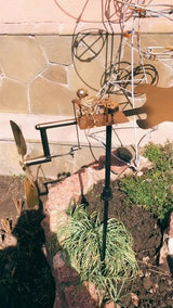 Metall-Windrad 'Rockband' – Einzigartige Bewegte Gartendeko für Stil und Charakter