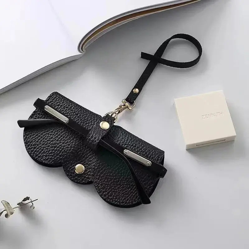 Elegantes Leder-Brillenetui – Ideal für Sonnenbrillen, Lesebrillen & XL-Modelle – Perfekter Schutz & Stil