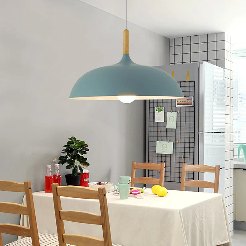 Enhanced Product Title: "Moderne Deckenleuchte aus Nordeiche – Stilvolle Holzbeleuchtung für Wohnräume" 

This title includes relevant keywords while providing a clear description of the product's material and style, making it more appealing for Google Sh