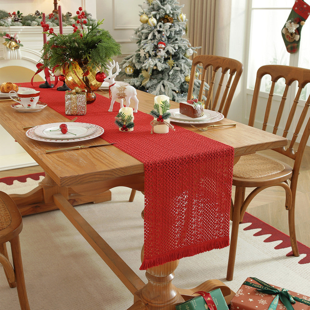 Festive Christmas Table Runner – Decorative Holiday Dining Runner
