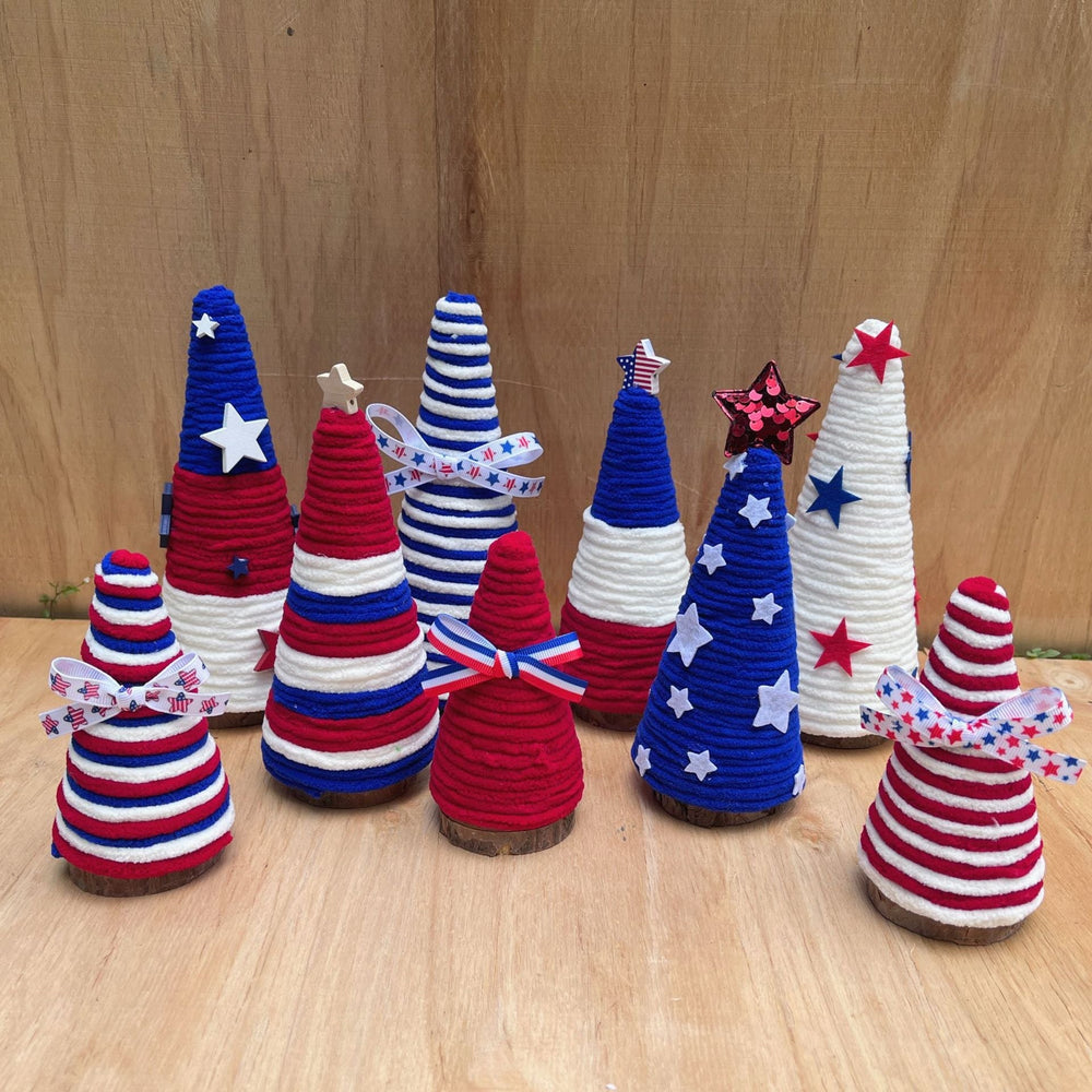 Knitted Felt Tabletop Christmas Tree – Cozy Decorative Table Tree