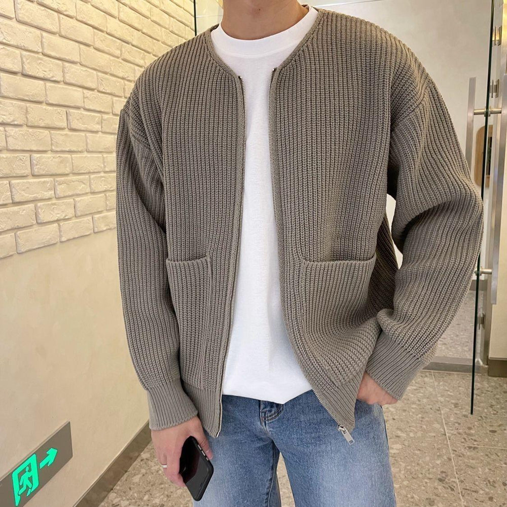 Enhanced Product Title: "Seth Men's Fine Knit Sweater with Zip - Stylish & Comfortable Pullover for Casual Wear" 

This title includes relevant keywords while maintaining clarity and appeal for potential buyers.