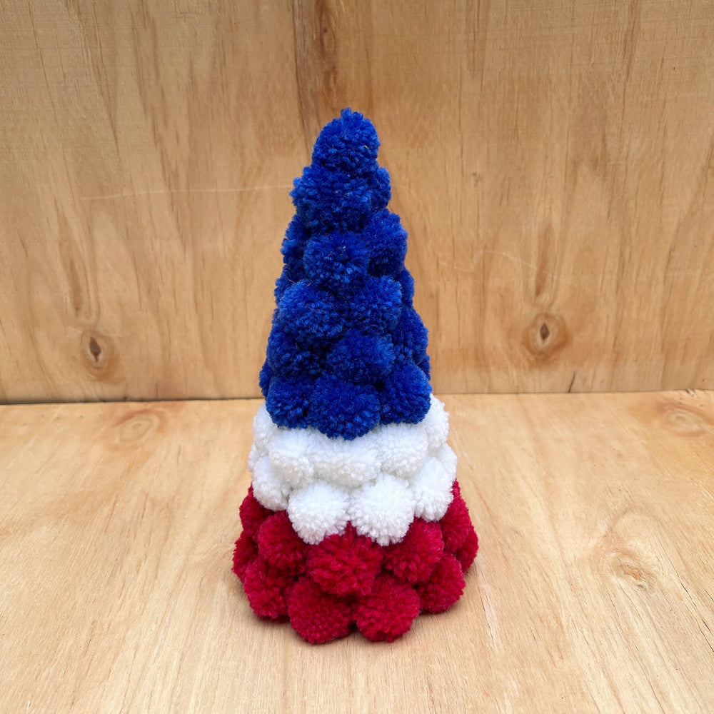 Handcrafted Pom Pom Christmas Tree – Cozy Tabletop Decoration