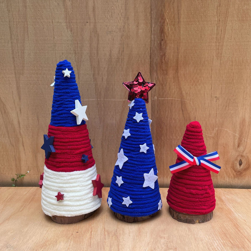 Knitted Felt Tabletop Christmas Tree – Cozy Decorative Table Tree