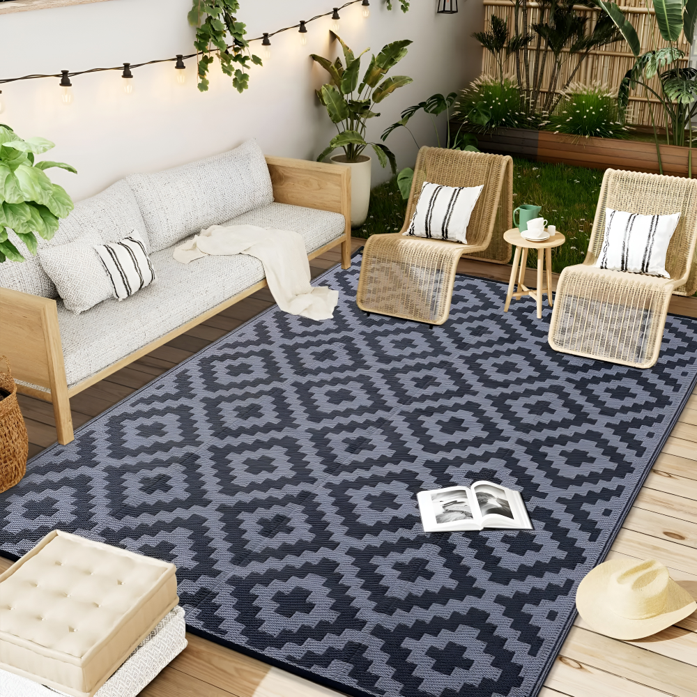 Reversible Outdoor Rug – Non-Slip, UV-Resistant Polypropylene & Geometric Design