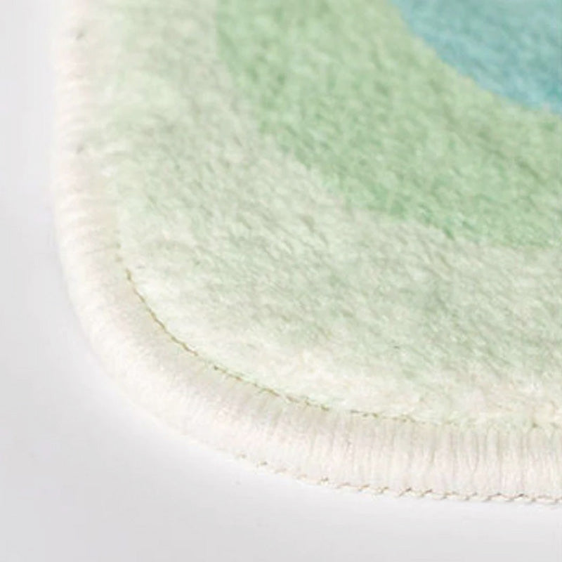 Enhanced Product Title: "Pastellfarbener Wolken Teppich für Kinderzimmer – Weicher, Hochwertiger Teppich in Wolkenform für Spielbereiche und Dekoration" 

This title includes relevant keywords while providing more detail about the product's features and i