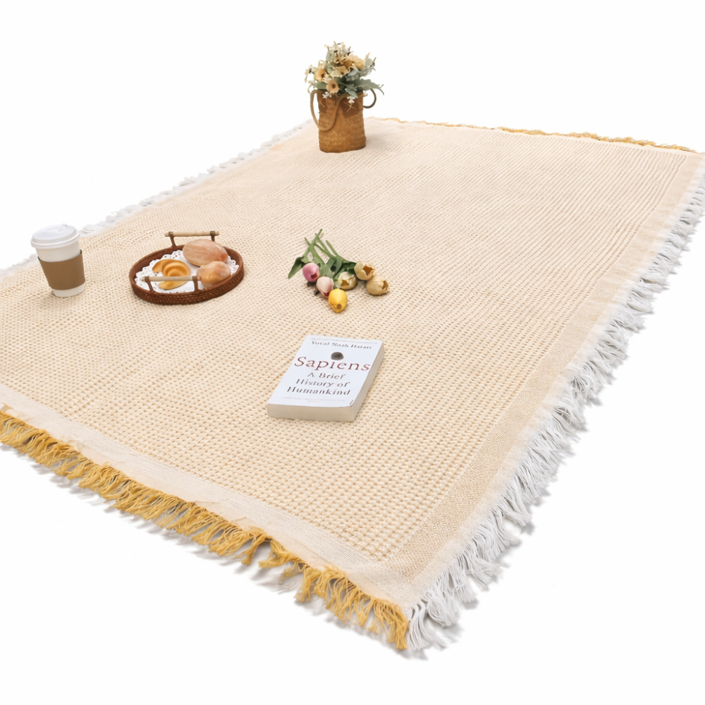 Picnic Blanket – 180×180cm Waterproof Polyester, Foldable & Machine Washable