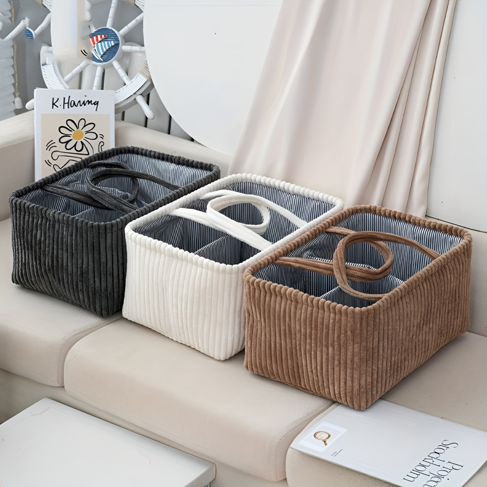 Optimized Product Title: **Vielseitiger Polyester Aufbewahrungskorb mit Fächern – Ideal für Ordnung und Organisation** 

This title includes keywords that enhance searchability while clearly describing the product's features and benefits.