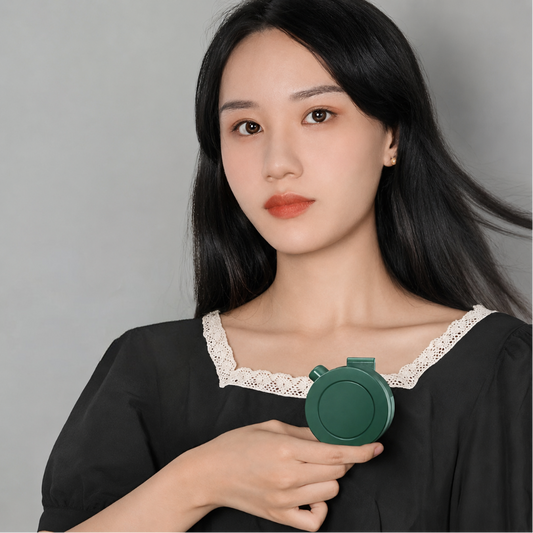 Mini Clip Fan – USB Rechargeable, Neck-Wearable & Foldable Design