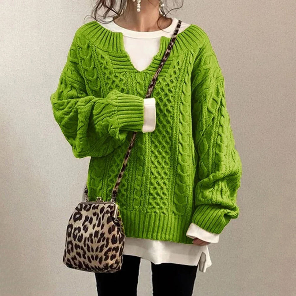 Optimized Product Title: "Überdimensionierter Strickpullover mit Zopfmuster – Gemütlicher, Oversized Pullover für Damen | Trendige Wintermode" 

This title includes relevant keywords and phrases that can help improve visibility in Google Shopping searches