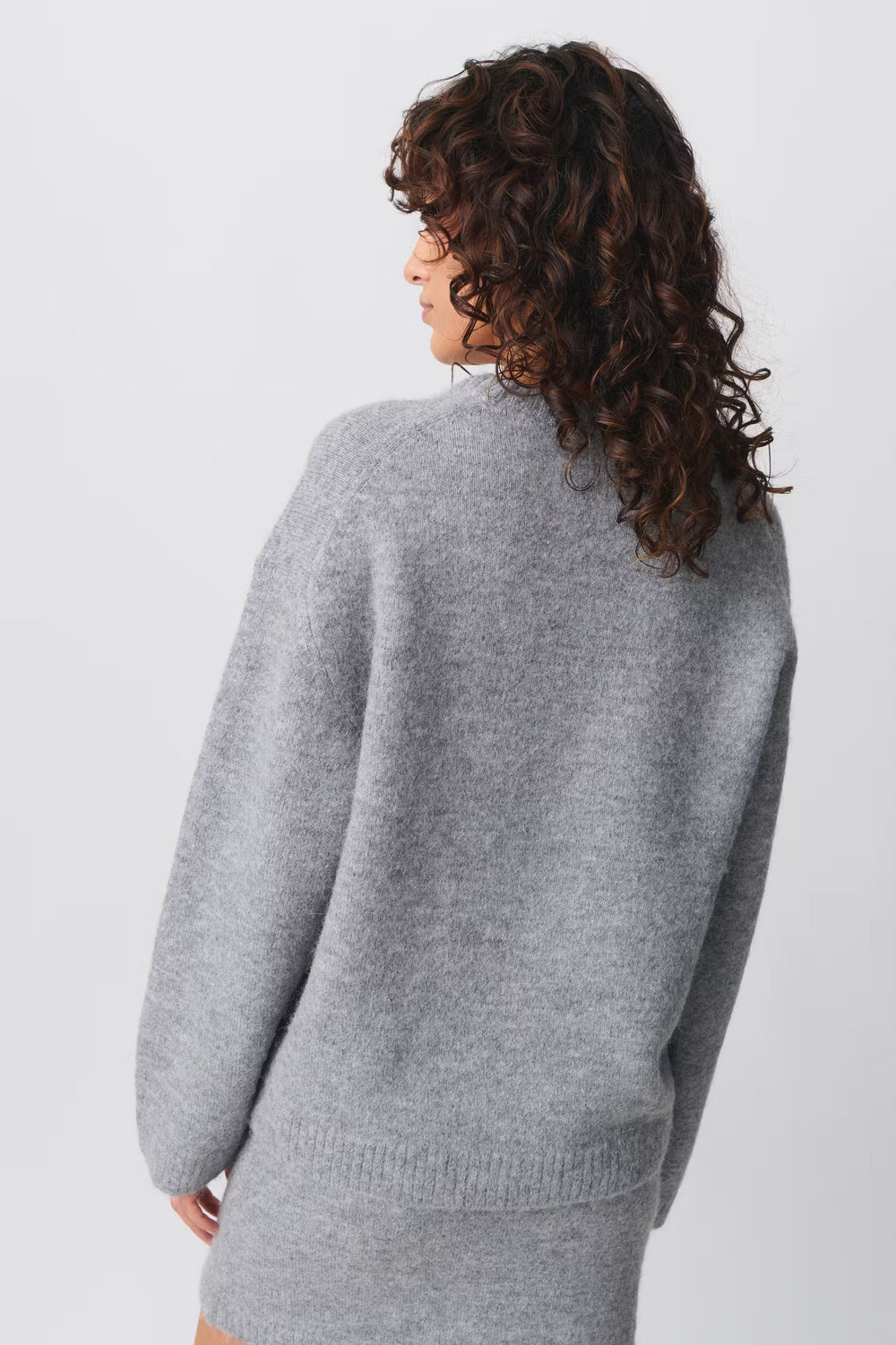 Women's Balloon-Sleeve Sweater – Relaxed Fit