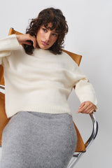 Women's Balloon-Sleeve Sweater – Relaxed Fit
