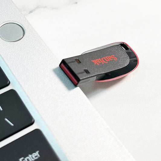External Hard Drive Portable SSD – USB Flash, Plastic & Lightweight Design