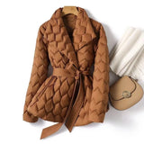 Enhanced Product Title: "Isabella Luxe Komfortjacke – Premium Women's Comfort Jacket for Ultimate Style & Warmth" 

This title includes relevant keywords while emphasizing the product's quality and appeal to potential buyers.