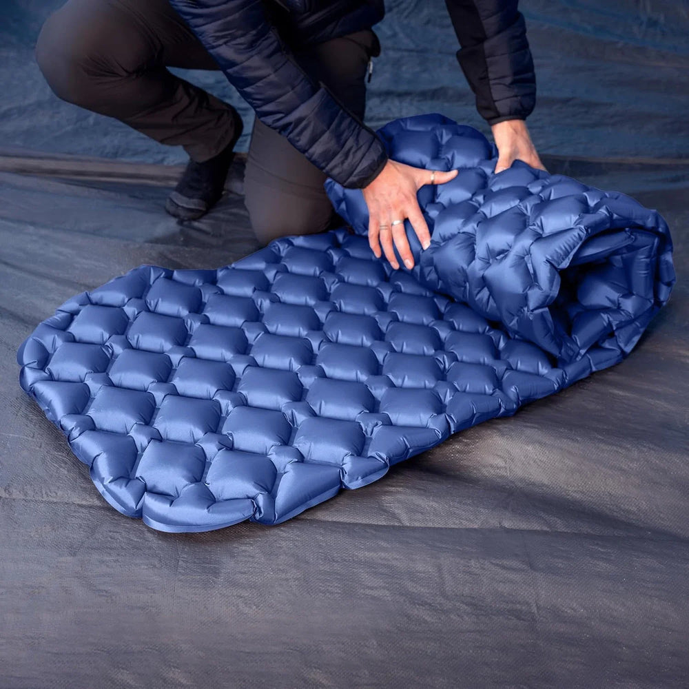 Ultralight Inflatable Sleeping Pad – 520 g, 190×60 cm & Compact Pack Size
