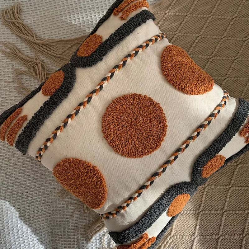 Tufted Throw Pillow – 45×45cm, Handwoven Texture & Geometric Pattern