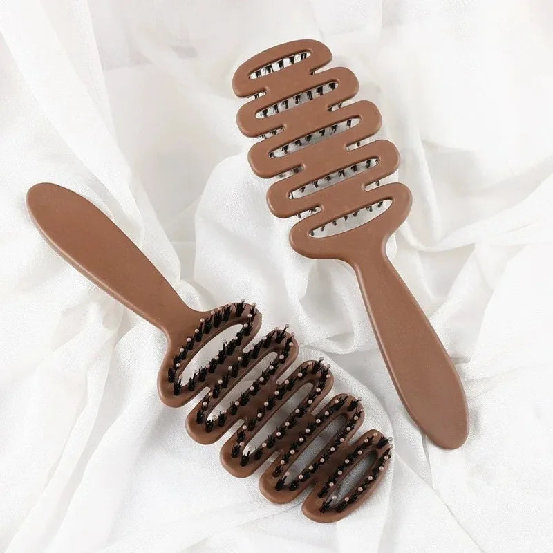 Boar Bristle Hair Brush – Ergonomic Handle, Detangling & Natural Shine