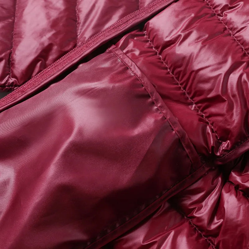 Enhanced Product Title: **Sarah™ - Ultraleichte Lange Jacke für Damen | Atmungsaktive, Wasserabweisende Outdoor-Jacke in Trendfarben** 

This title includes relevant keywords and details that can improve visibility and attract potential customers.