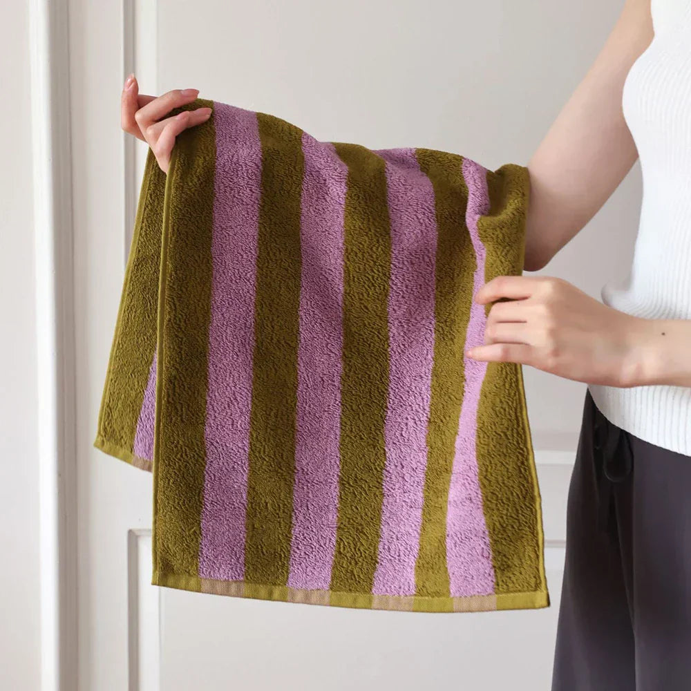 Striped Cotton Bath Towel – 100% Combed Cotton, Hotel Quality & Quick-Dry