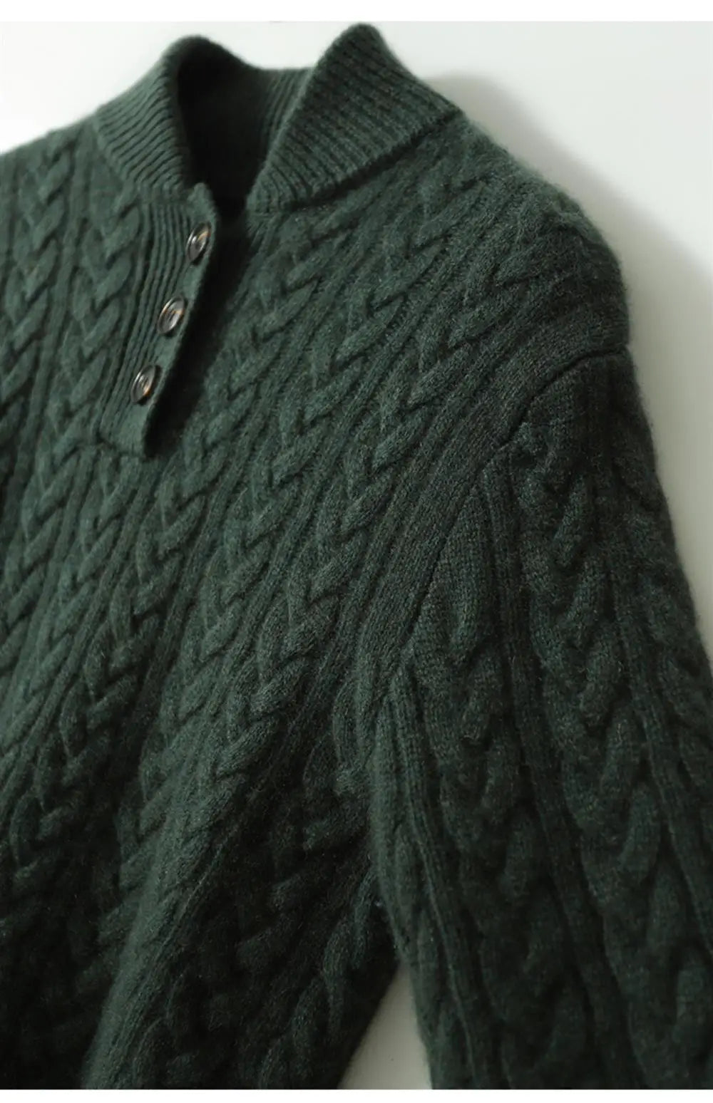Enhanced Product Title: "Arden Pullover mit Knopfleiste für Damen – Stilvoller, Bequemer Strickpullover in Verschiedenen Farben" 

This title includes relevant keywords and phrases that can help improve visibility and attract potential buyers.