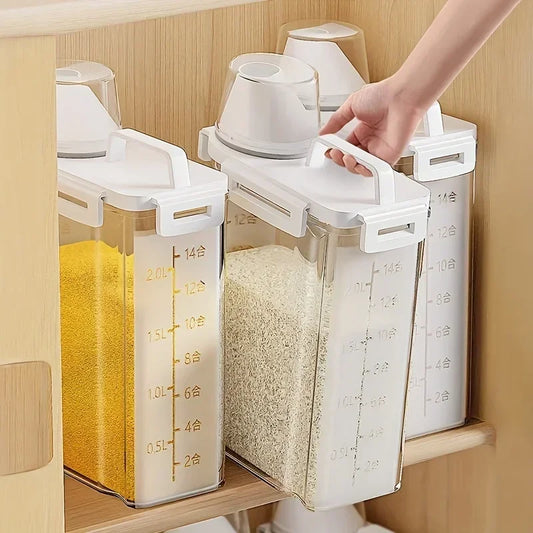 Grain Storage Container – Airtight, 2.5L Capacity & Measuring Cup Included