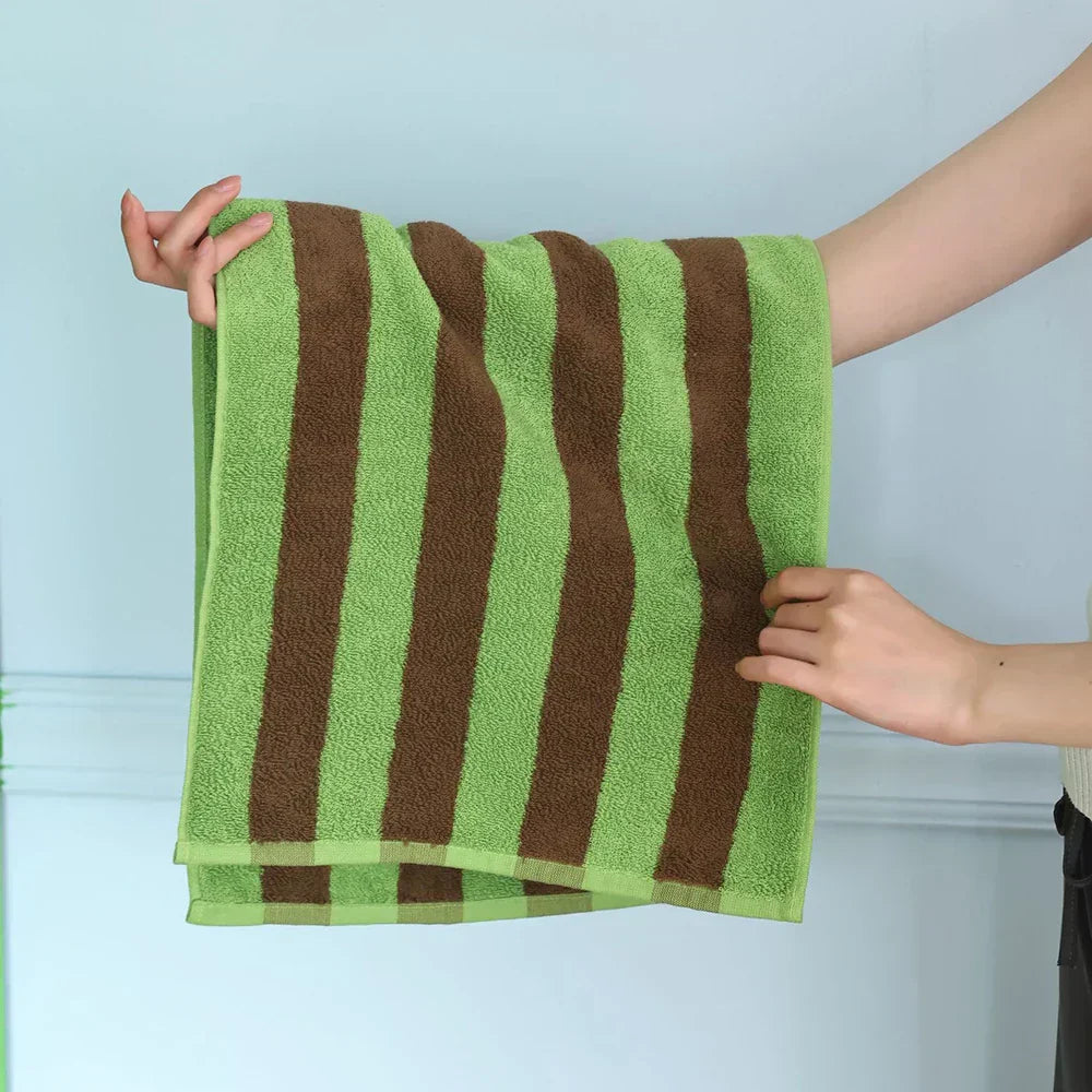 Striped Cotton Bath Towel – 100% Combed Cotton, Hotel Quality & Quick-Dry