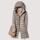 **Gerda™ - Ultraleichte Damenjacke für Outdoor-Aktivitäten | Atmungsaktiv, Wasserabweisend, Ideal für Reisen und Freizeit** 

This optimized title includes relevant keywords and phrases that can improve visibility and appeal to potential customers searchi